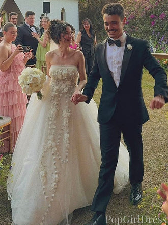 Sexy White Sweetheart Sleeveless A-Line  Lace Long Wedding Dresses With Trailing,PGW24